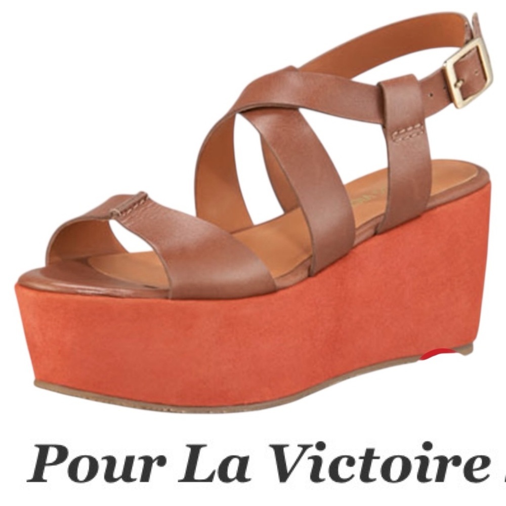 NEW Pour La Victoire Noelle Platforms on cognac/red 7.5
